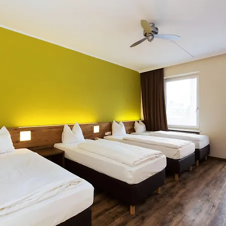 Hotel Basic 3*