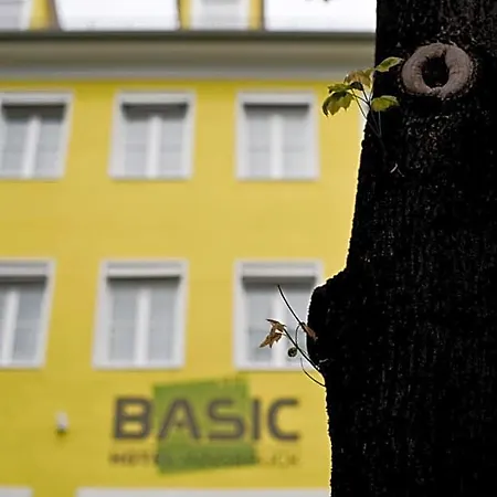 Basic Innsbruck