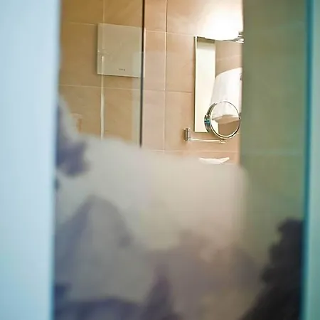 بيسك فندق