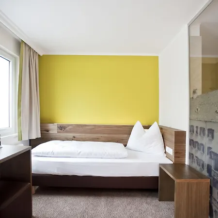 Hotel Basic Innsbruck